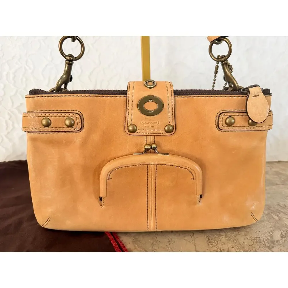 Coach 11622 camel